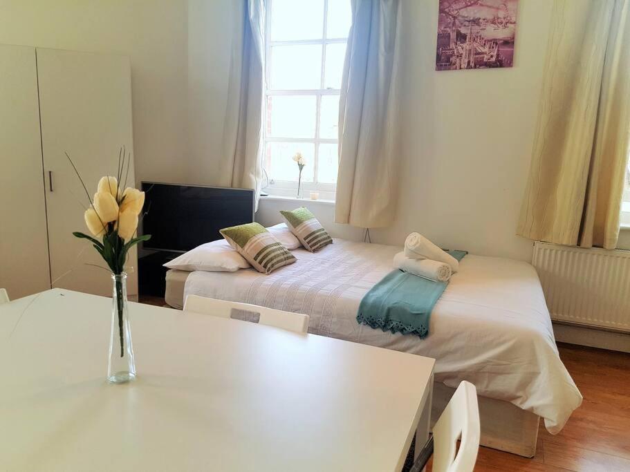 Excellent Studio Flat In Londyn Zewnętrze zdjęcie