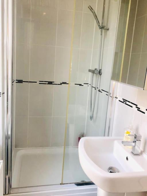Excellent Studio Flat In Londyn Zewnętrze zdjęcie